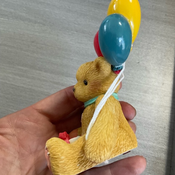 NIB CHERISHED TEDDIES NINA BEAR WITH BALLOONS #215864 1996 BEARY HAPPY WISHES - Picture 3 of 8
